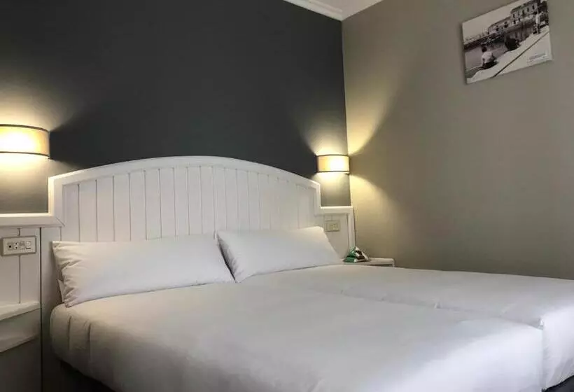 בית מלון כפרי Alda Miramar Rooms