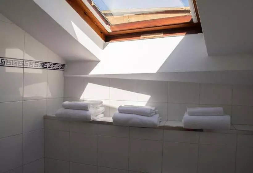 בית מלון כפרי Alda Miramar Rooms