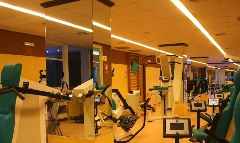 酒店 AR Roca Esmeralda & Spa