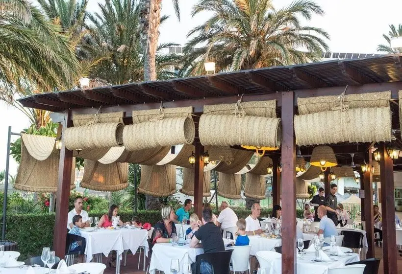 ホテル Evenia Zoraida Park