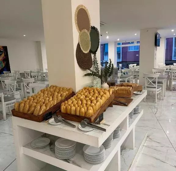 فندق Fleming Playa Poniente