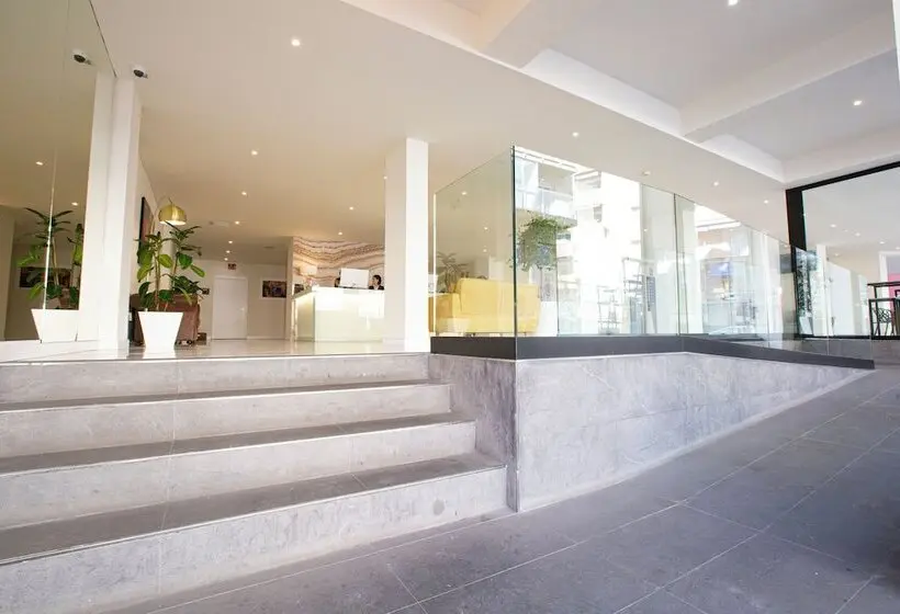 Hotelli Fleming Playa Poniente