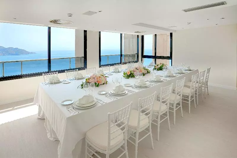 Gran Hotel Bali & Spa