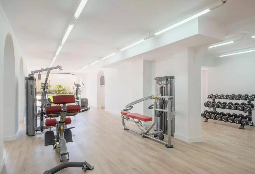 Отель Iberostar Waves Club Cala Barca