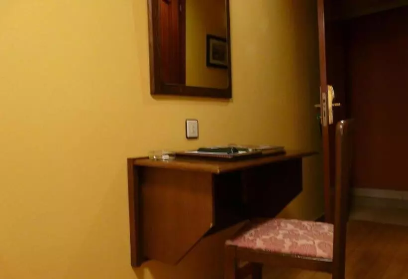 Отель Idh Angel