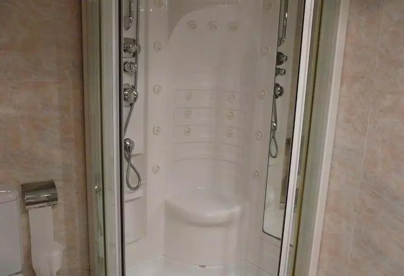 Отель Idh Angel