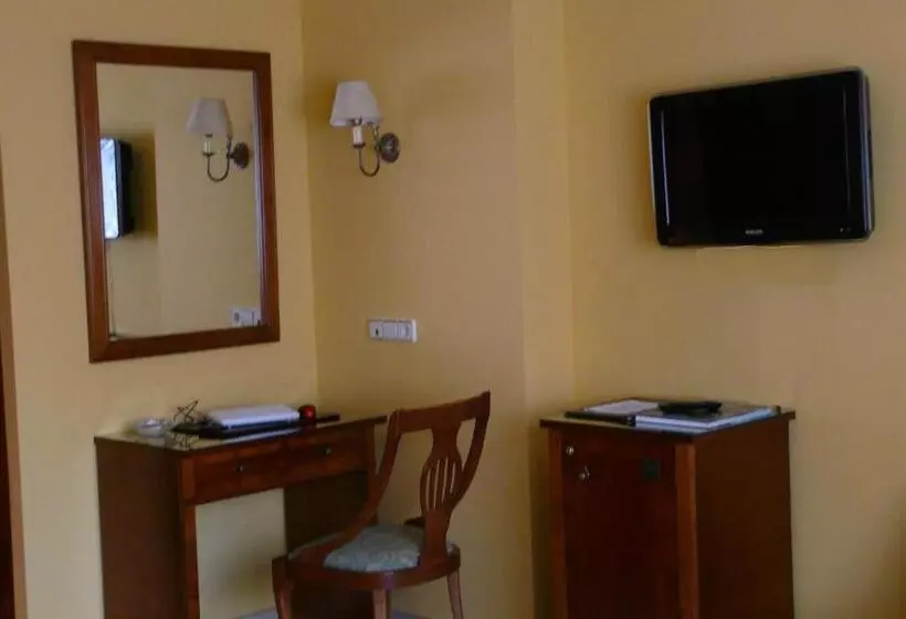 Отель Idh Angel