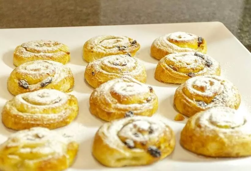 Отель Kilimanjaro