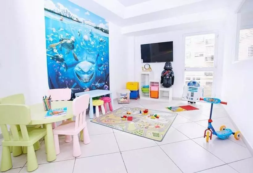 Отель Kilimanjaro