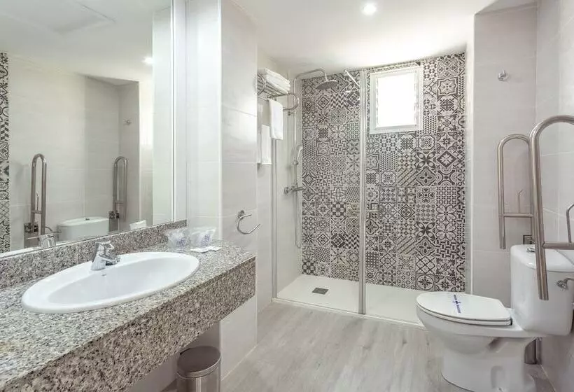 Отель Kilimanjaro