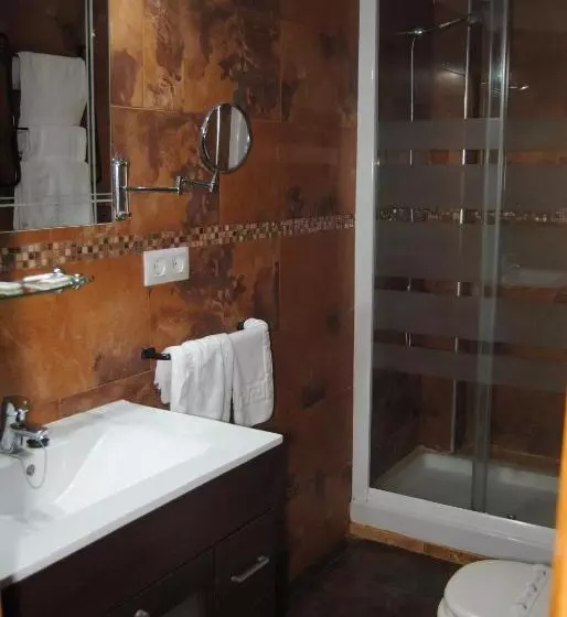 فندق La Casona De Jovellanos