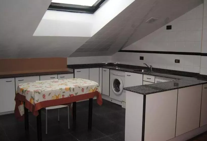 فندق La Casona De Jovellanos