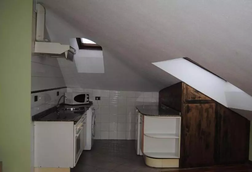 فندق La Casona De Jovellanos