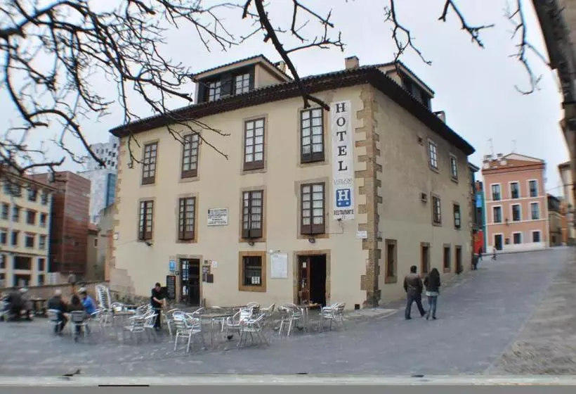 فندق La Casona De Jovellanos