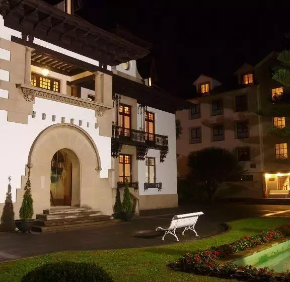 호텔 Palacio Arias