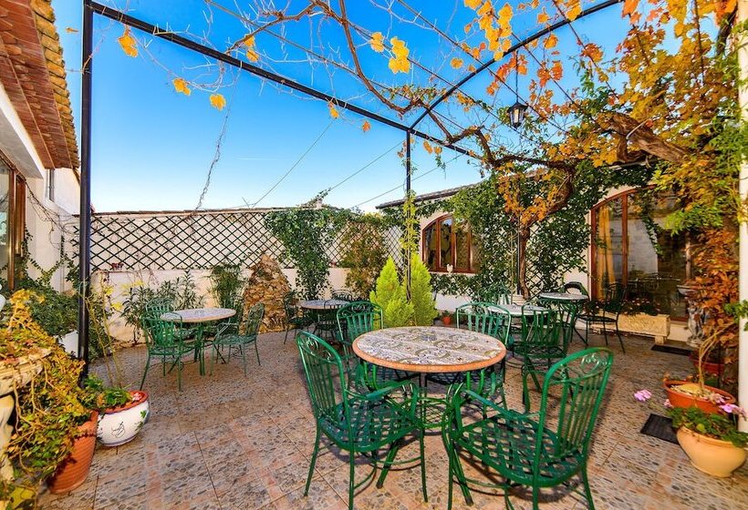 Отель Podiumberg