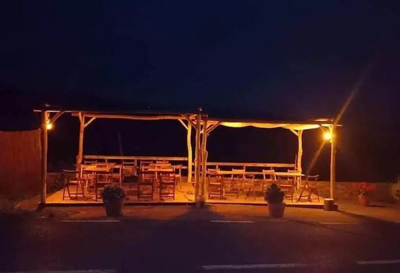 فندق ريفى Rural Montañas De Covadonga