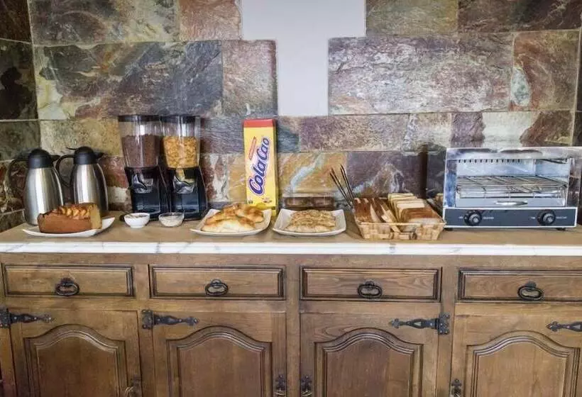 فندق ريفى Rural Montañas De Covadonga