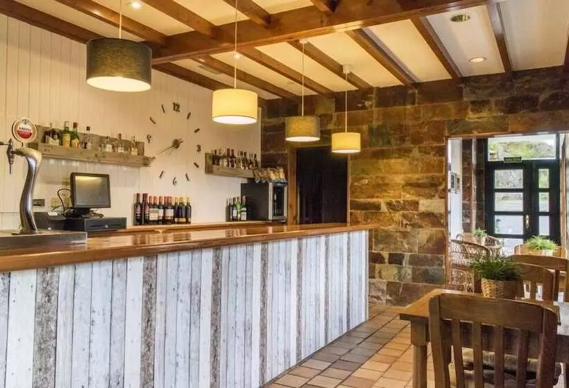 فندق ريفى Rural Montañas De Covadonga