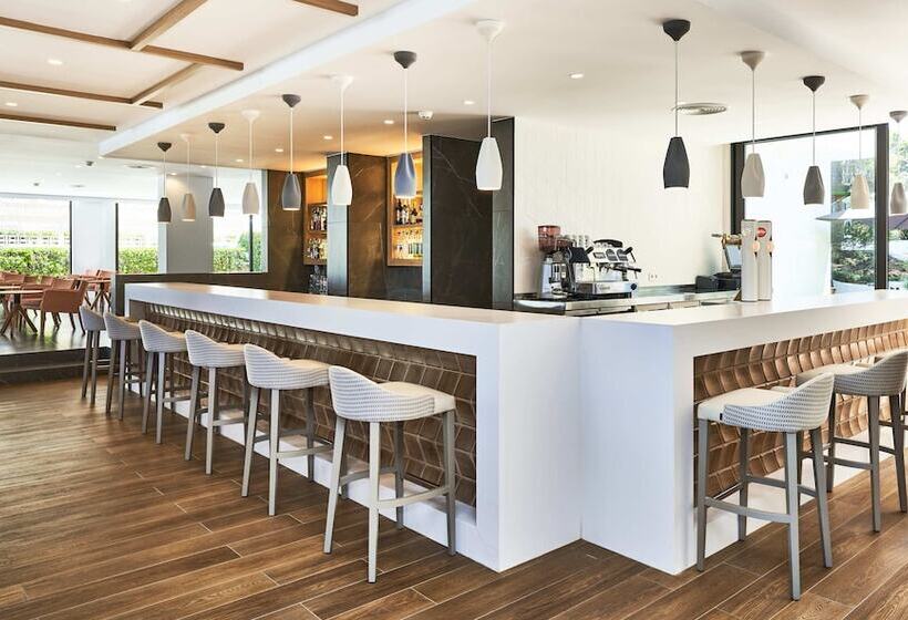 هتل & Spa S'entrador Playa