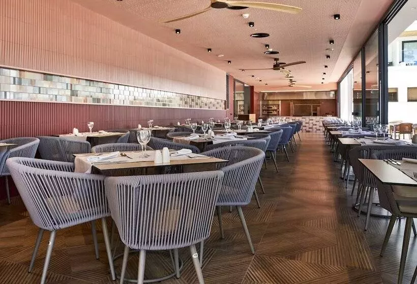 호텔 & Spa S'entrador Playa