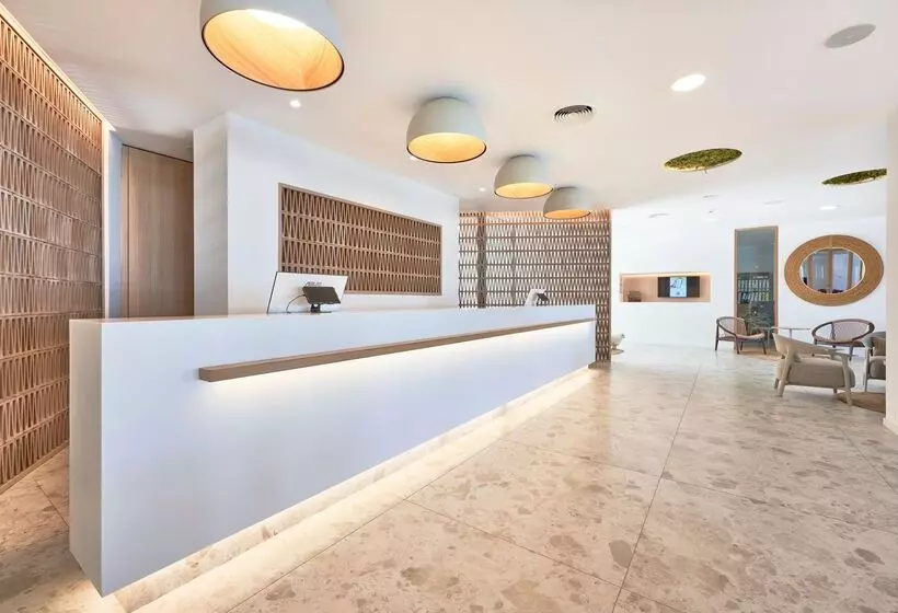 호텔 & Spa S'entrador Playa