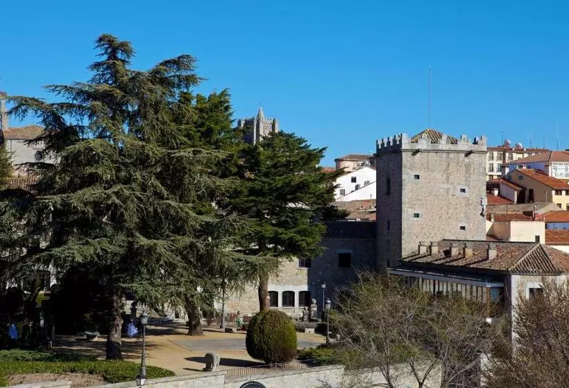 Parador De Avila