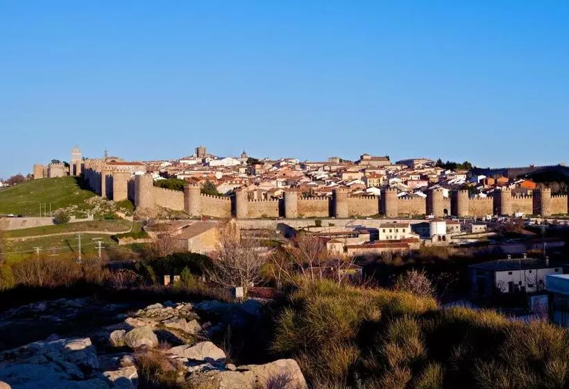 Parador De Avila