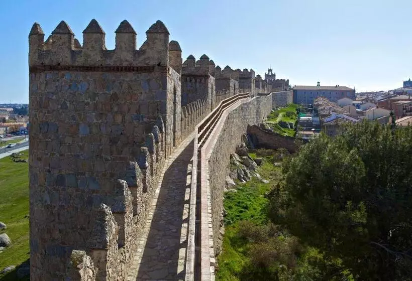 Parador De Avila