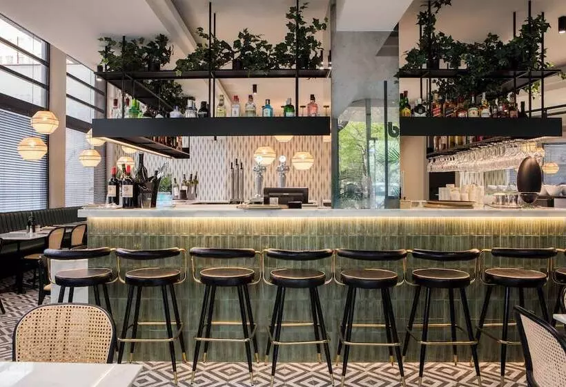 Отель Acta City 47