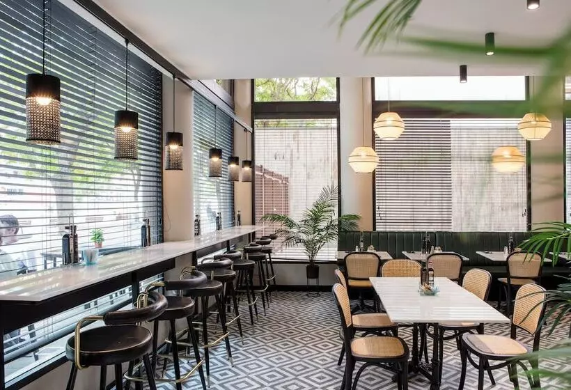 Отель Acta City 47