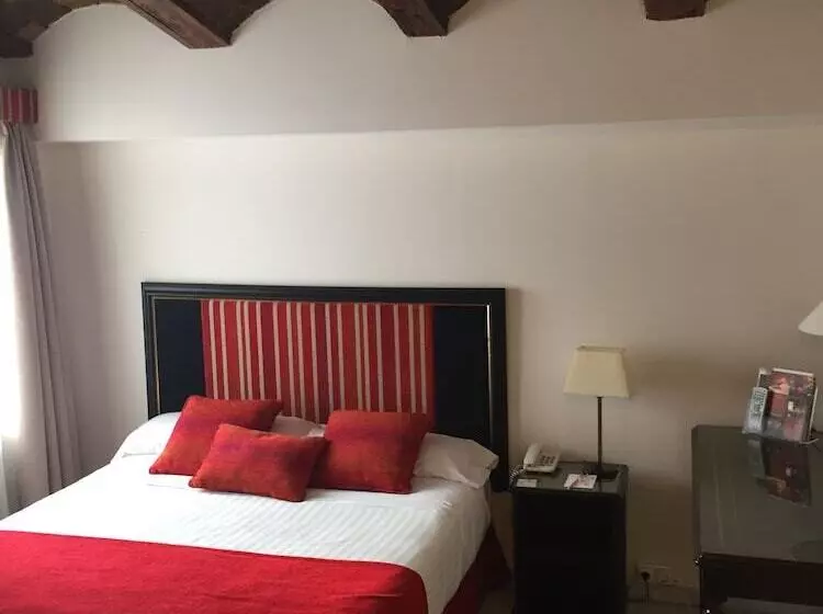 فندق Ad Hoc Monumental 1881