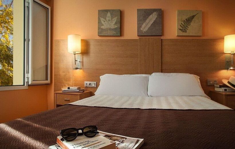 Отель Balneario De Cofrentes