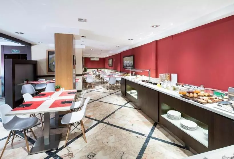 Отель Catalonia Mikado