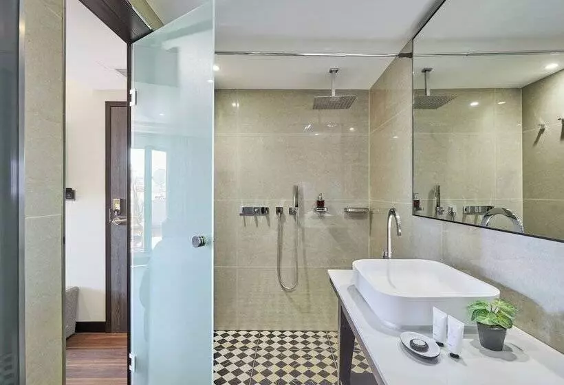 ホテル Cortes Rambla