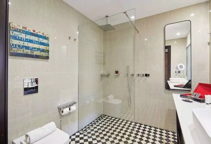 ホテル Cortes Rambla