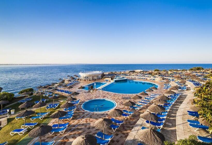 هتل Globales Almirante Farragut