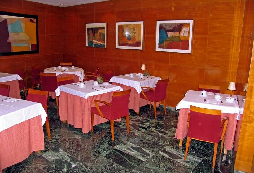 هتل Ginosi Pedralbes