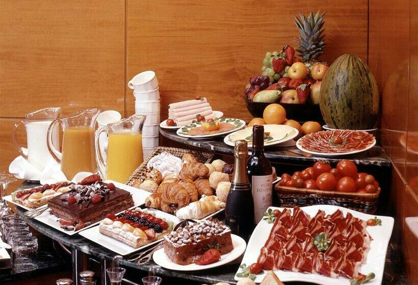 هتل Ginosi Pedralbes