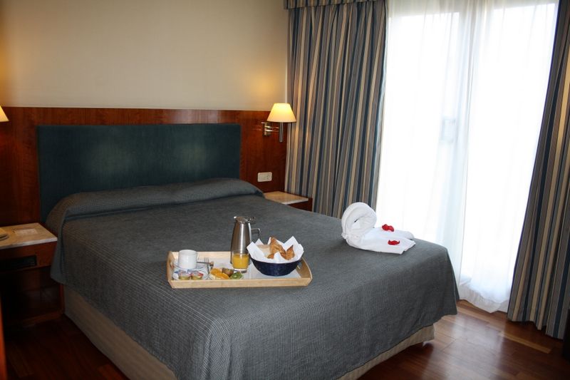 هتل Ginosi Pedralbes