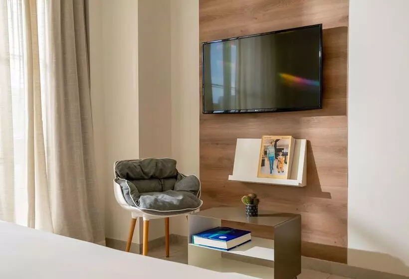 호텔 Innside By Meliá Calviá Beach