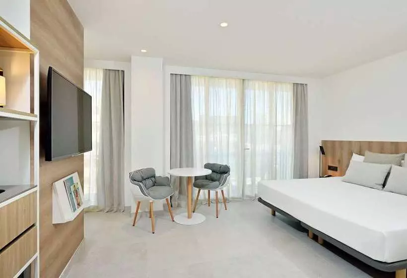 호텔 Innside By Meliá Calviá Beach