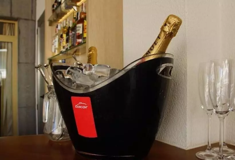 فندق Iris Only Adults