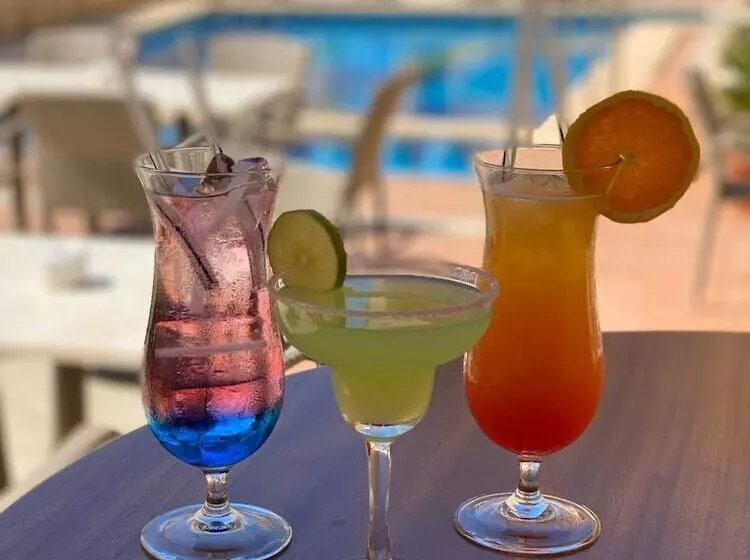 فندق Iris Only Adults