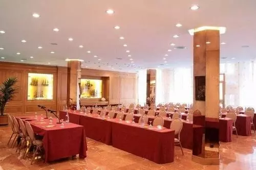 Отель Regencia Colón