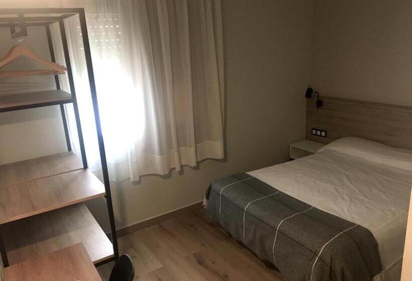 בית מלון כפרי Torres Manlleu