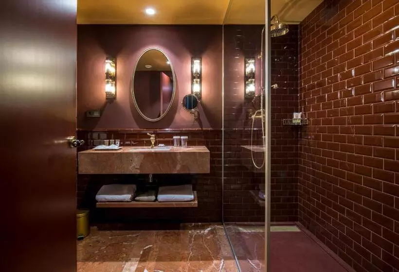 Отель Vincci Mae