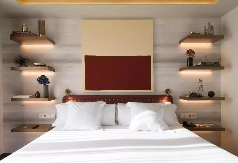 Отель Vincci Mae