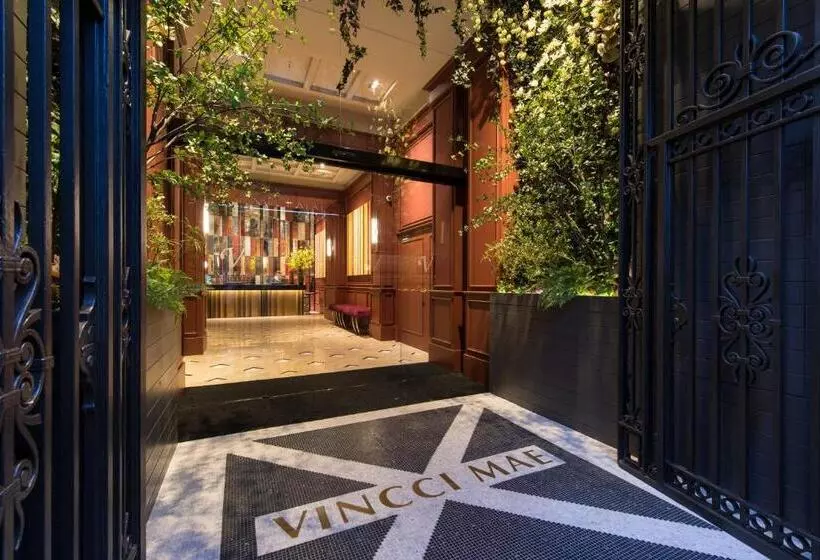 Отель Vincci Mae