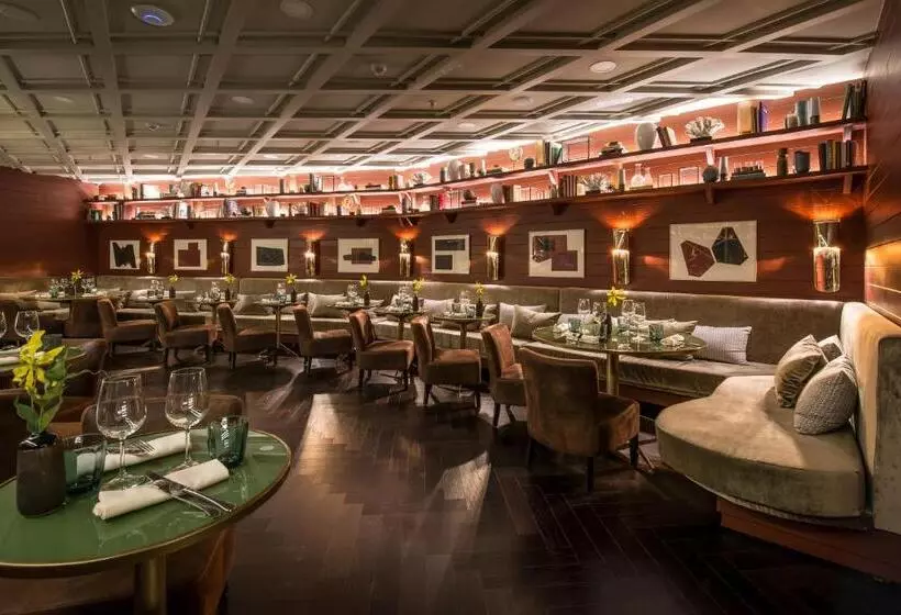 Отель Vincci Mae